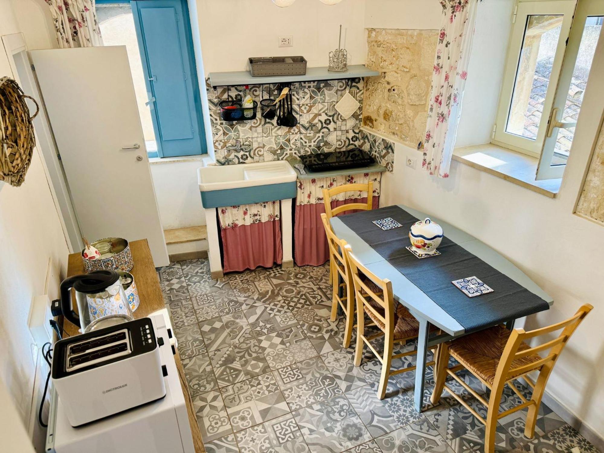 La Casa D'Ila Villa Модика Екстериор снимка